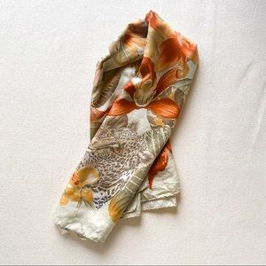 Vintage scarf 🐅